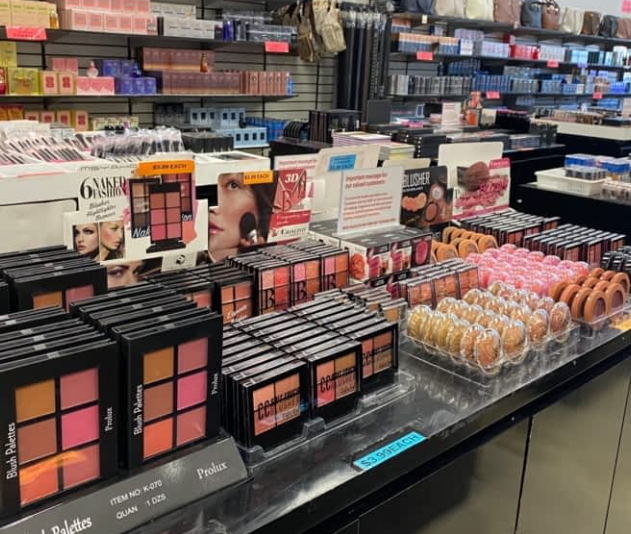 ColorPop Makeup Surprise Bag – Random Lip & Eye Essentials